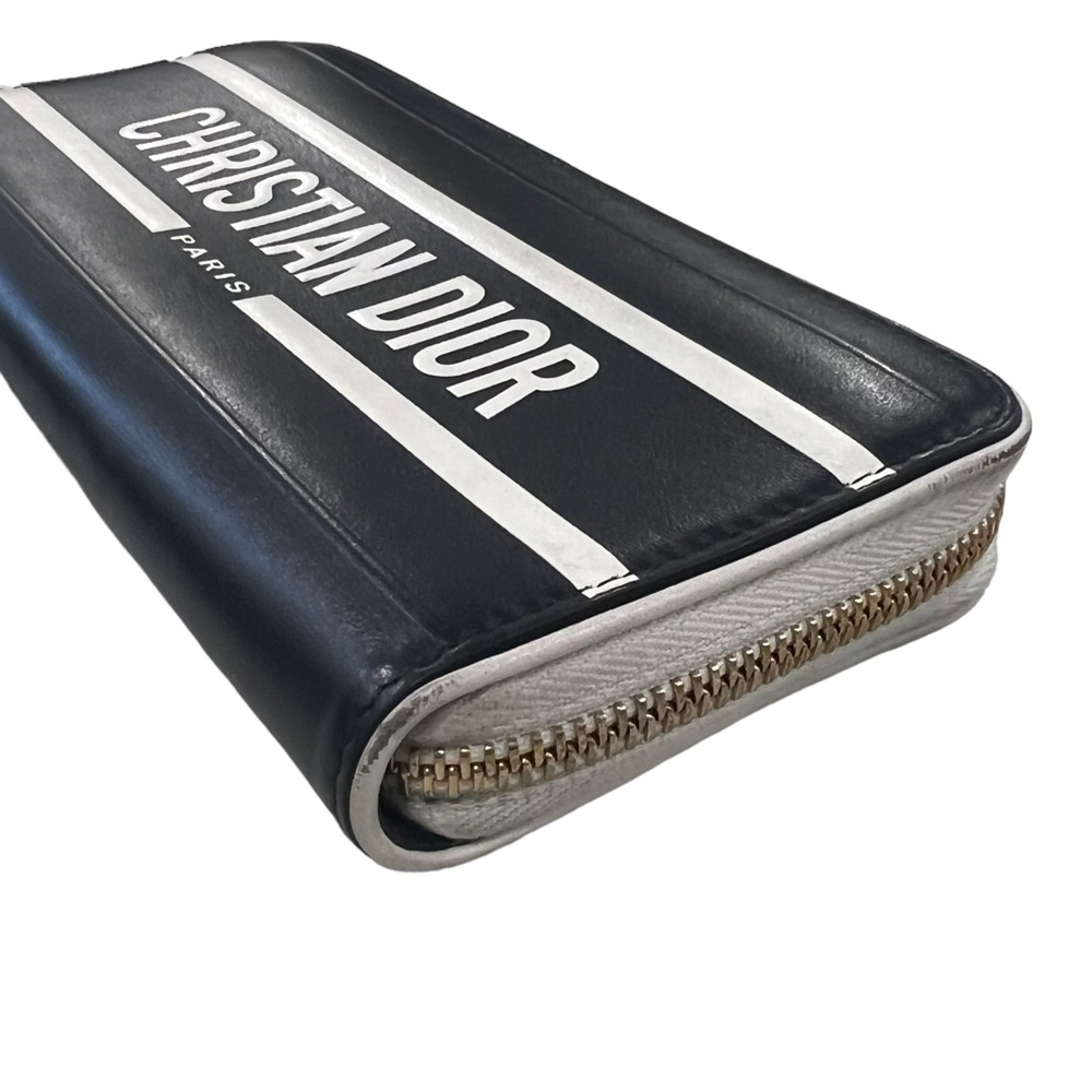 Dior Vibe Voyageur Zip Around Wallet - Picture 8 of 8